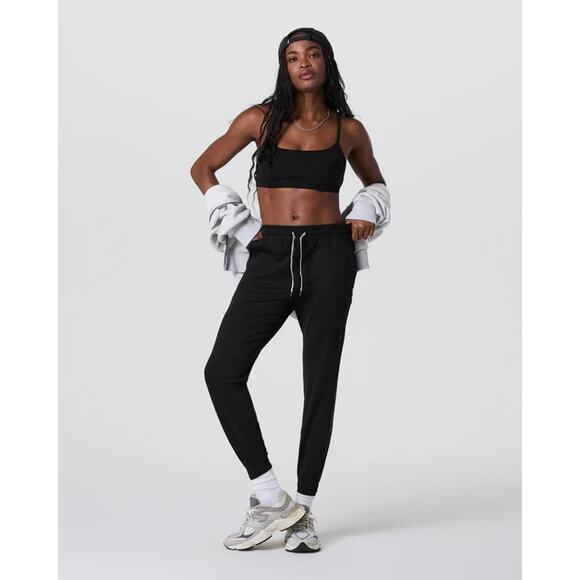 New VUORI Women's Performance DreamKnit Jogger - Picture 5 of 9